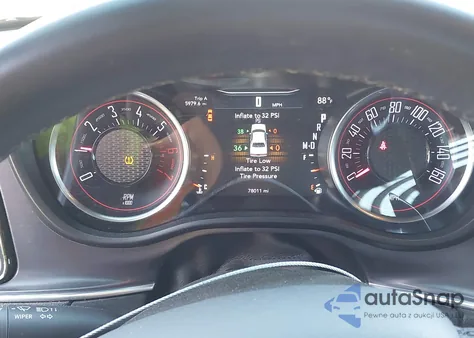 2018 Dodge Challenger R/T Shaker from USA, damaged, VIN 2C3CDZBT3JH182775